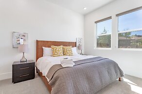 7 At Bloomington Country Club 3 Bedroom Apts by Redawning