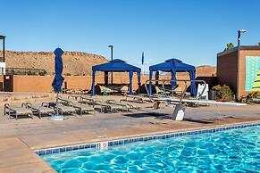 7 At Bloomington Country Club 3 Bedroom Apts by Redawning