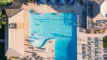 7 At Bloomington Country Club 3 Bedroom Apts by Redawning