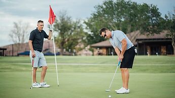 7 At Bloomington Country Club 3 Bedroom Apts by Redawning