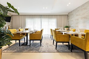 Fauchil Hotel