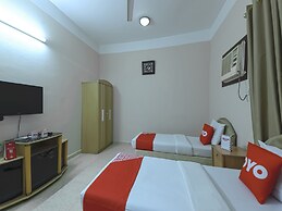 Super OYO 108 Marsa Al Masafar Hotel Apartment