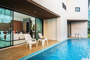 The Thames Pool Access Resort SHA+