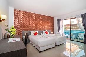 The Thames Pool Access Resort SHA+