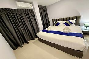 The Thames Pool Access Resort SHA+