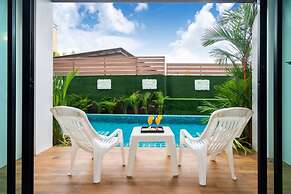 The Thames Pool Access Resort SHA+