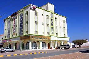 Super OYO 107 Al Areen Hotel Apartments