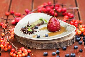 Lesna Perla - Restaurant and Hotel
