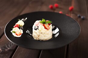 Lesna Perla - Restaurant and Hotel
