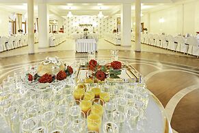 Lesna Perla - Restaurant and Hotel