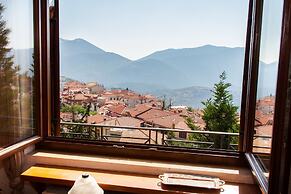 Hilltop Restful Maisonette in Arachova
