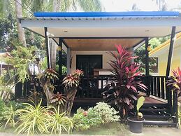 Phumiphat Resort  Koh Mook