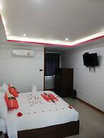 Phumiphat Resort  Koh Mook