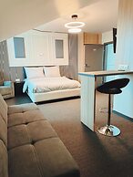 F Hotel