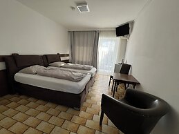 F Hotel