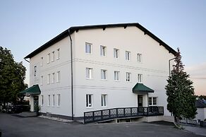 F Hotel