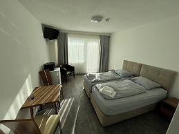 F Hotel