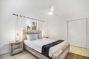 Alani Bay Premium Condos