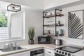 Alani Bay Premium Condos