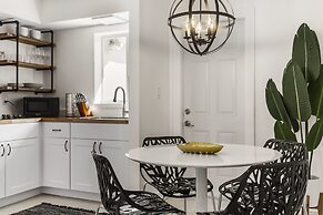 Alani Bay Premium Condos