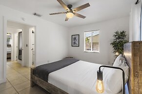 Alani Bay Premium Condos