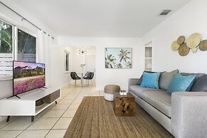 Alani Bay Premium Condos