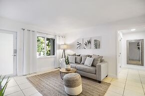 Alani Bay Premium Condos