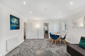 Karah Suites - The Galleria