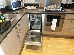 Birmingham Garnet, 3 Bedroom Apartment