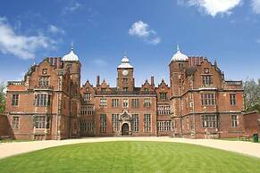 Birmingham Garnet, 3 Bedroom Apartment