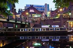 Birmingham Garnet, 3 Bedroom Apartment