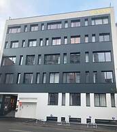 YAYS Paris Issy by Numa