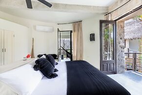 Nest Tulum