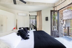 Nest Tulum