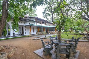 Grand Kalundawa - Dambulla's Hidden Secret