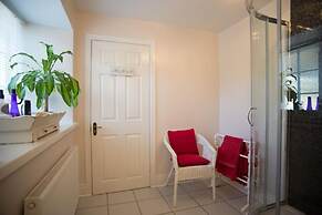 Birdsong Cottage B&B