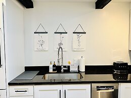 Bespoke Inn Flagstaff