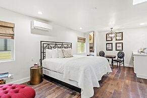 Bespoke Inn Flagstaff