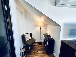 Bespoke Inn Flagstaff