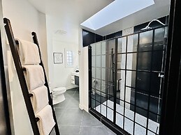 Bespoke Inn Flagstaff