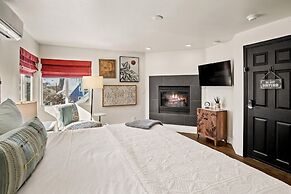 Bespoke Inn Flagstaff