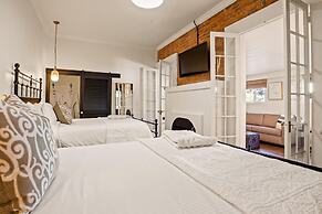 Bespoke Inn Flagstaff