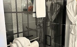 Bespoke Inn Flagstaff