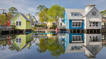 Baypine Cottages 8873