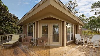 Baypine Cottages 8873