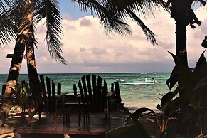 Little Corn Beach and Bungalow
