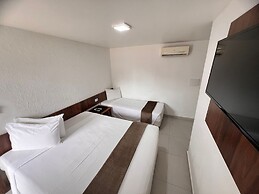 Rede Andrade Estrela Dalva Praia Hotel