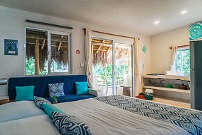 Hotel & Suites Oasis Bacalar