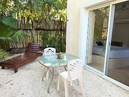 Hotel & Suites Oasis Bacalar