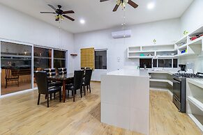 Hotel & Suites Oasis Bacalar